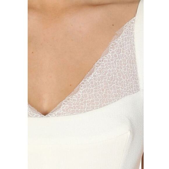 Rebecca Vallance Mermaid Lace Wedding Gown - Picture 4 of 11